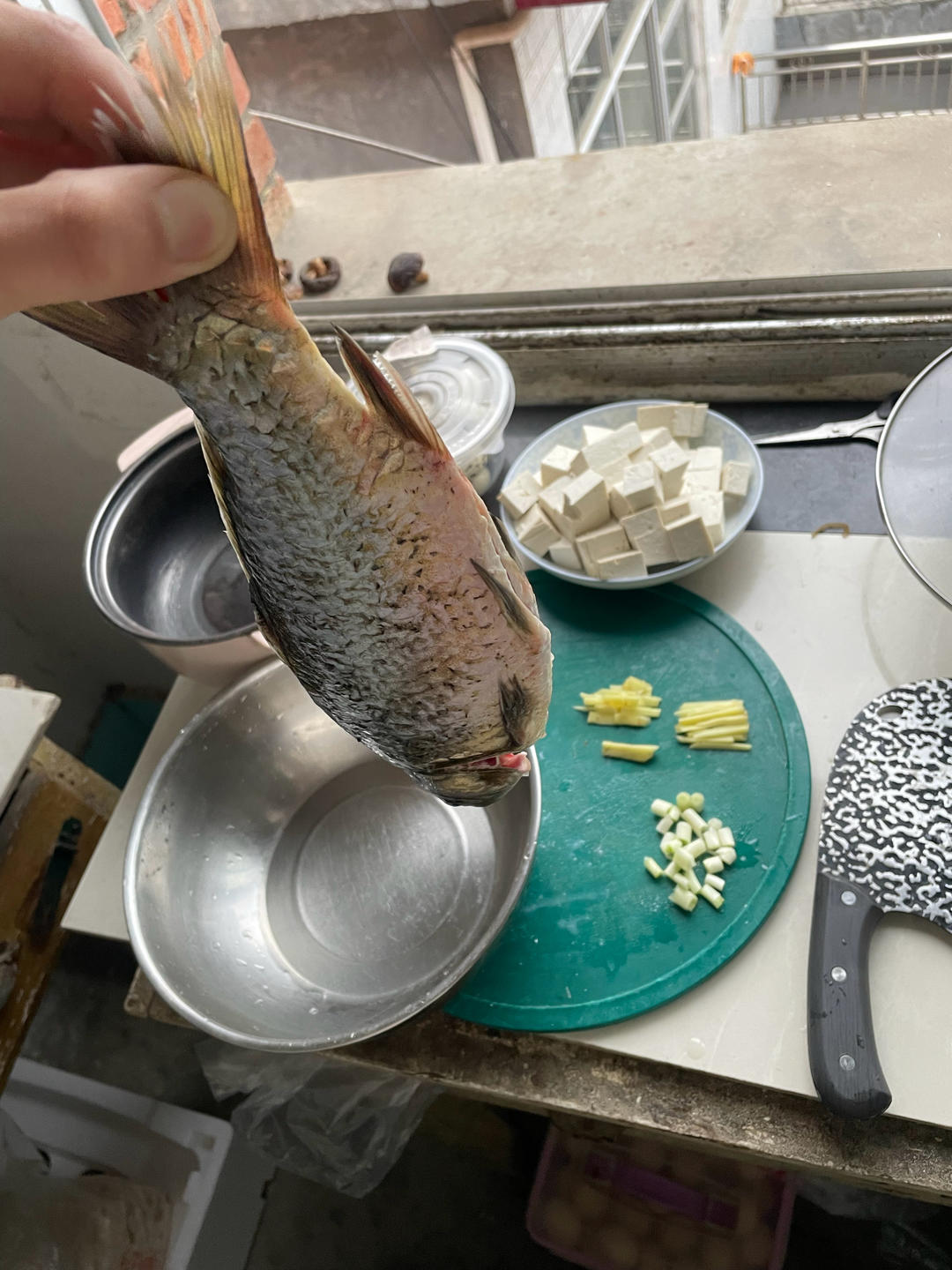 鲫鱼汤(鲫鱼豆腐汤)