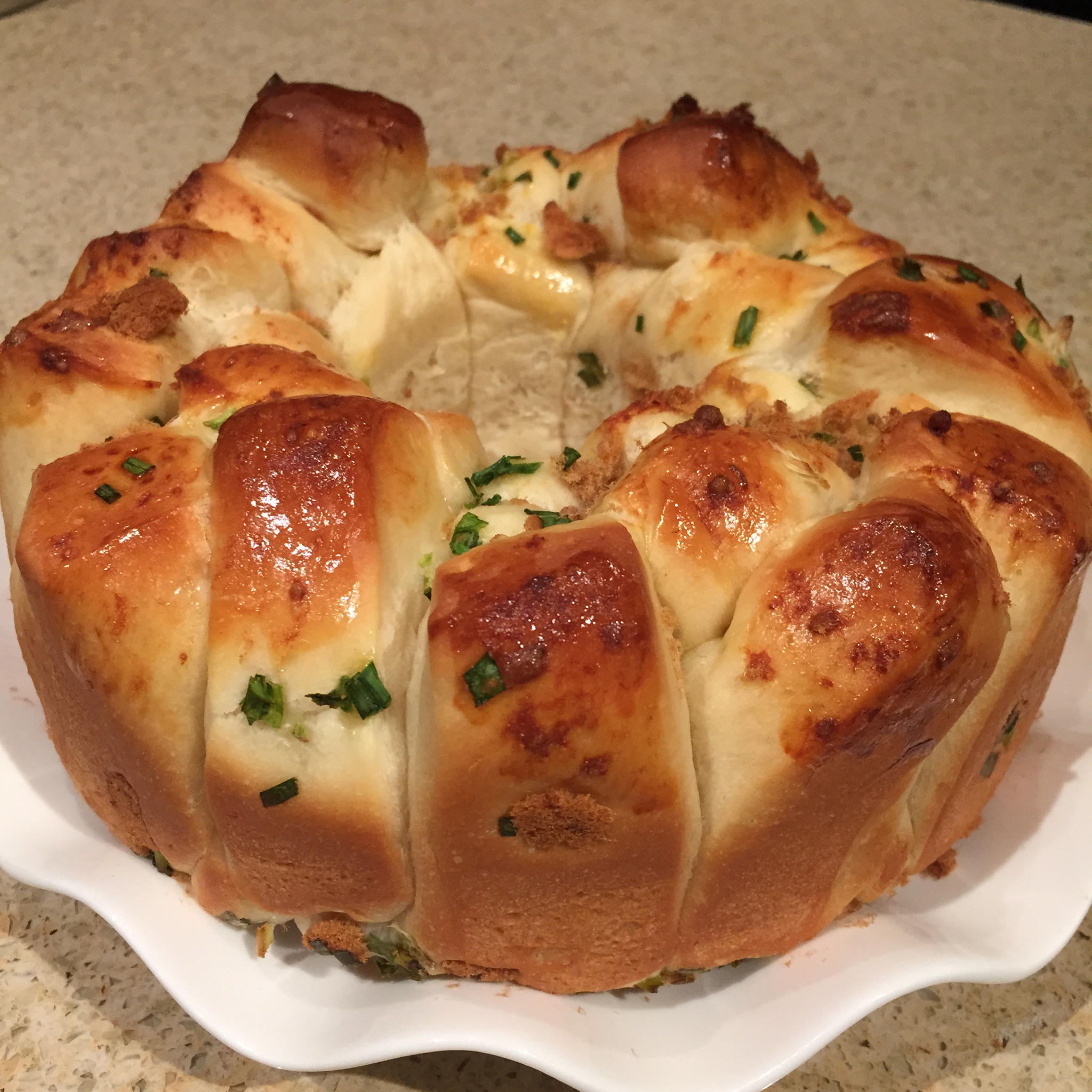 香葱肉松手撕面包