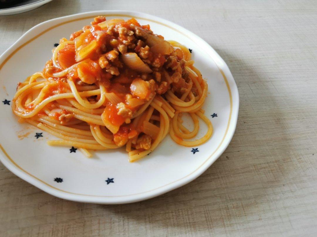 【番茄肉酱意面】