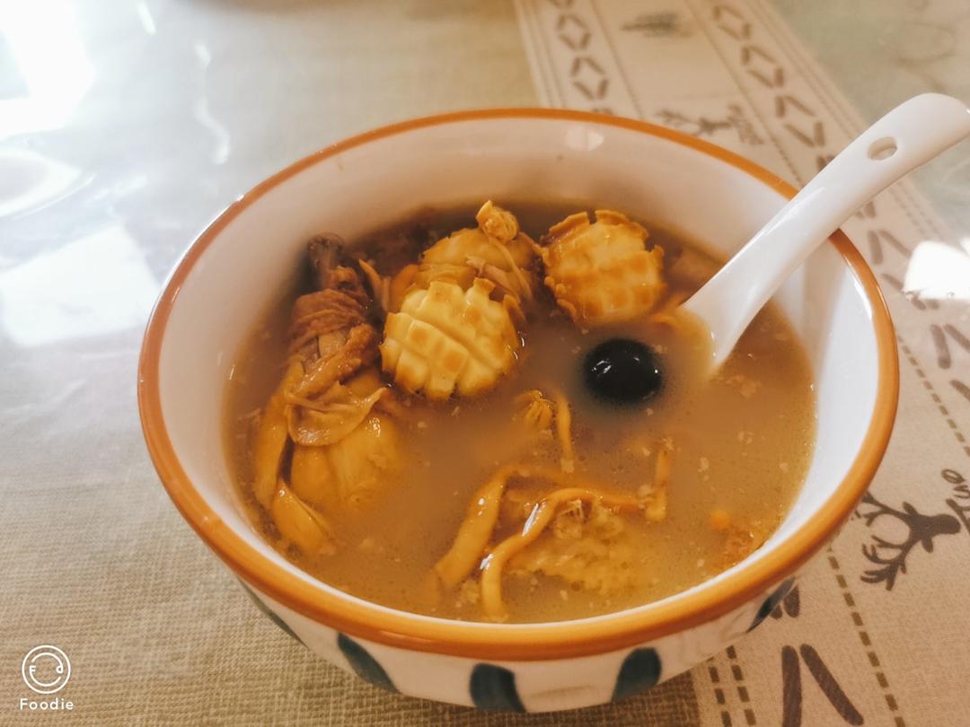 滋补鲍鱼鸡汤