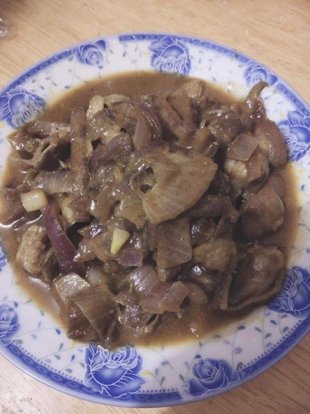 洋葱炒羊肉卷的做法