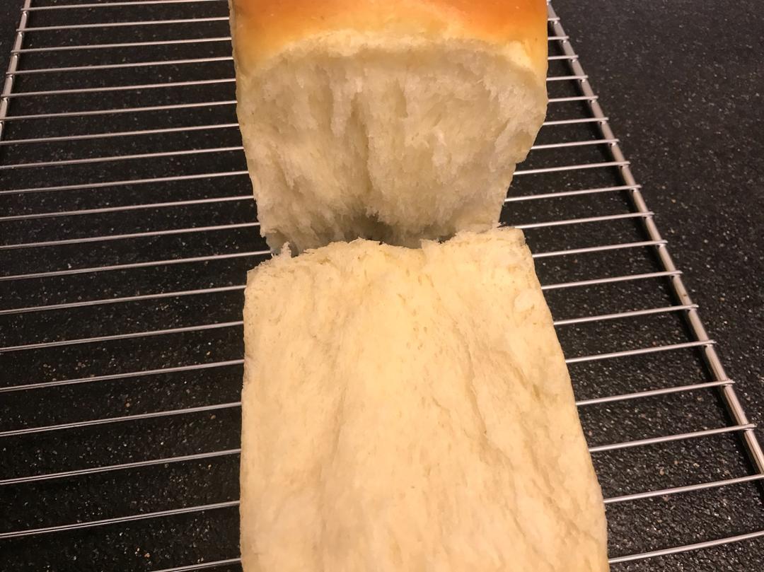 无糖蜂蜜吐司--中种法，适合糖尿病和高胆固醇人群哦~