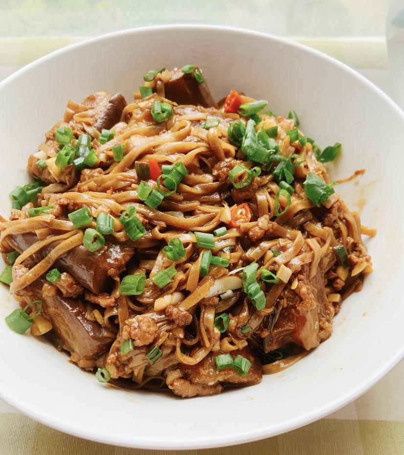 肉末茄子焖面