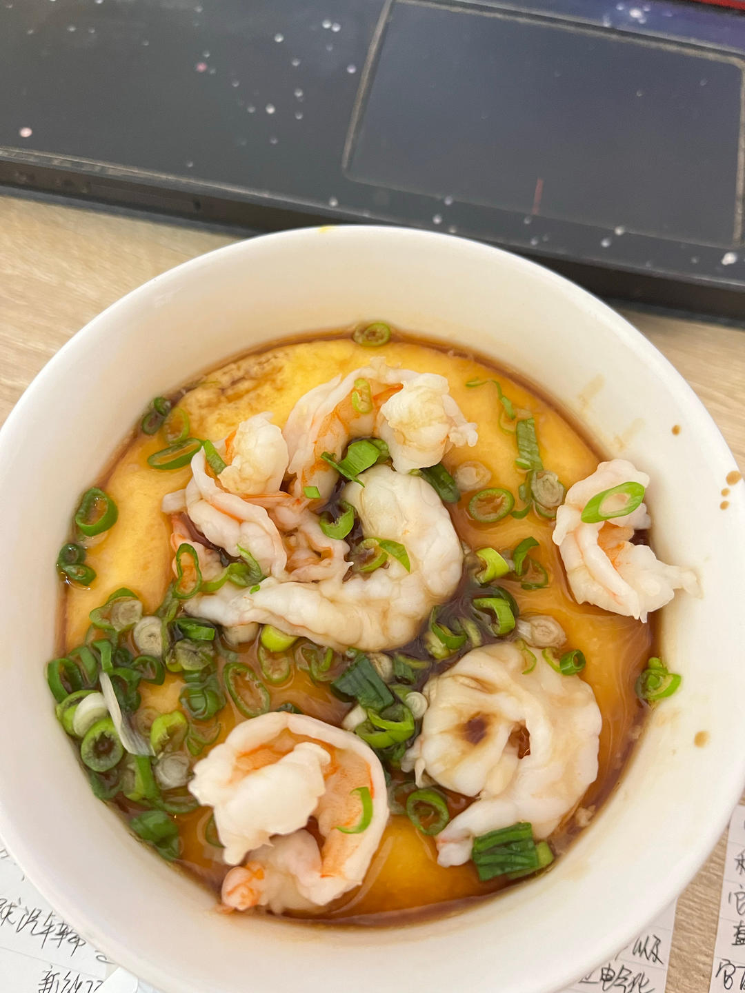 滑嫩的虾仁蛋羹