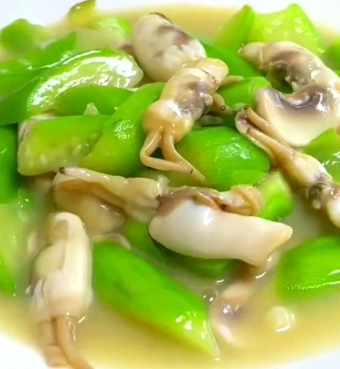丝瓜口蘑炒蛏子