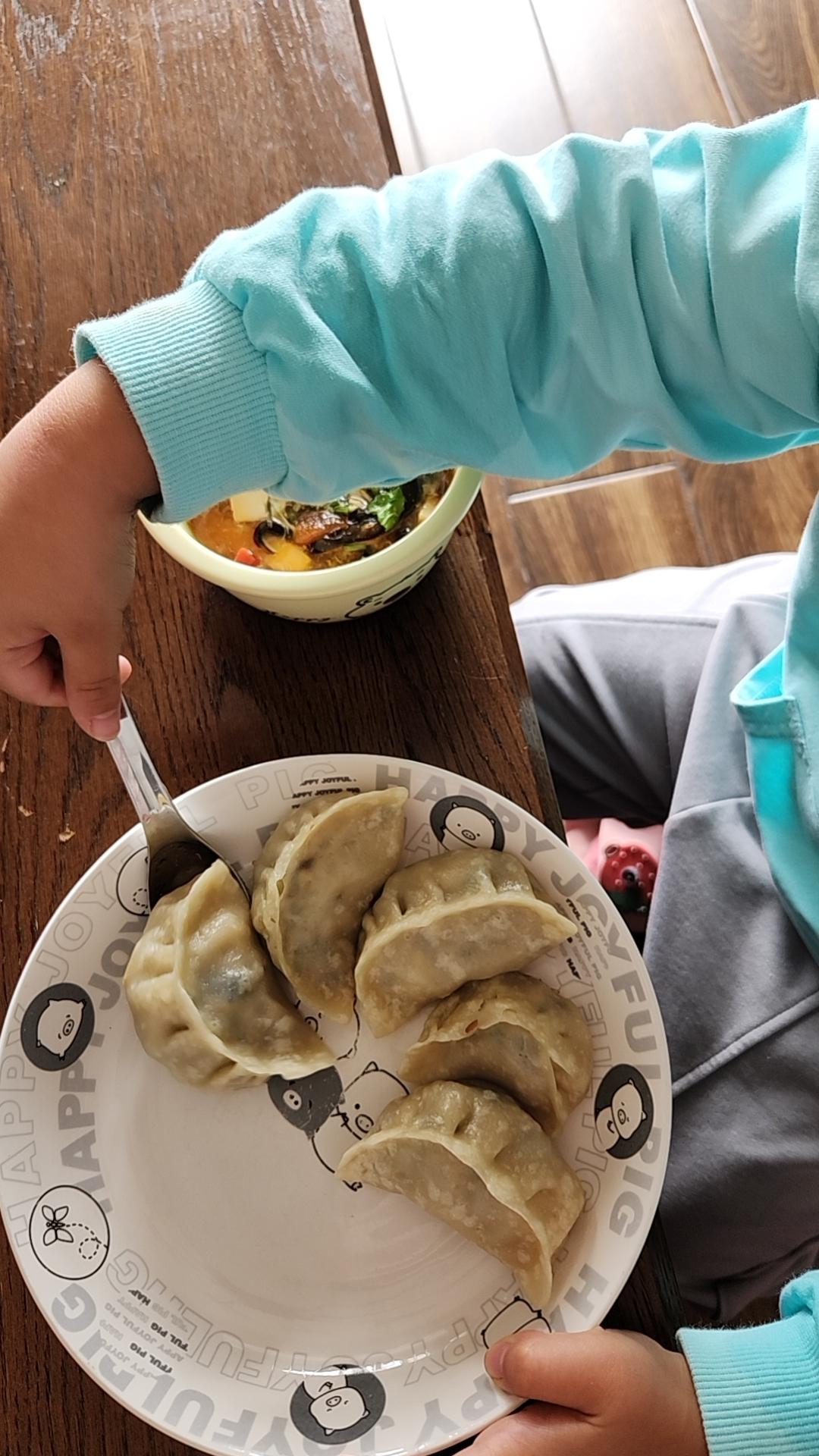 三鲜水饺（三鲜馅饺子）