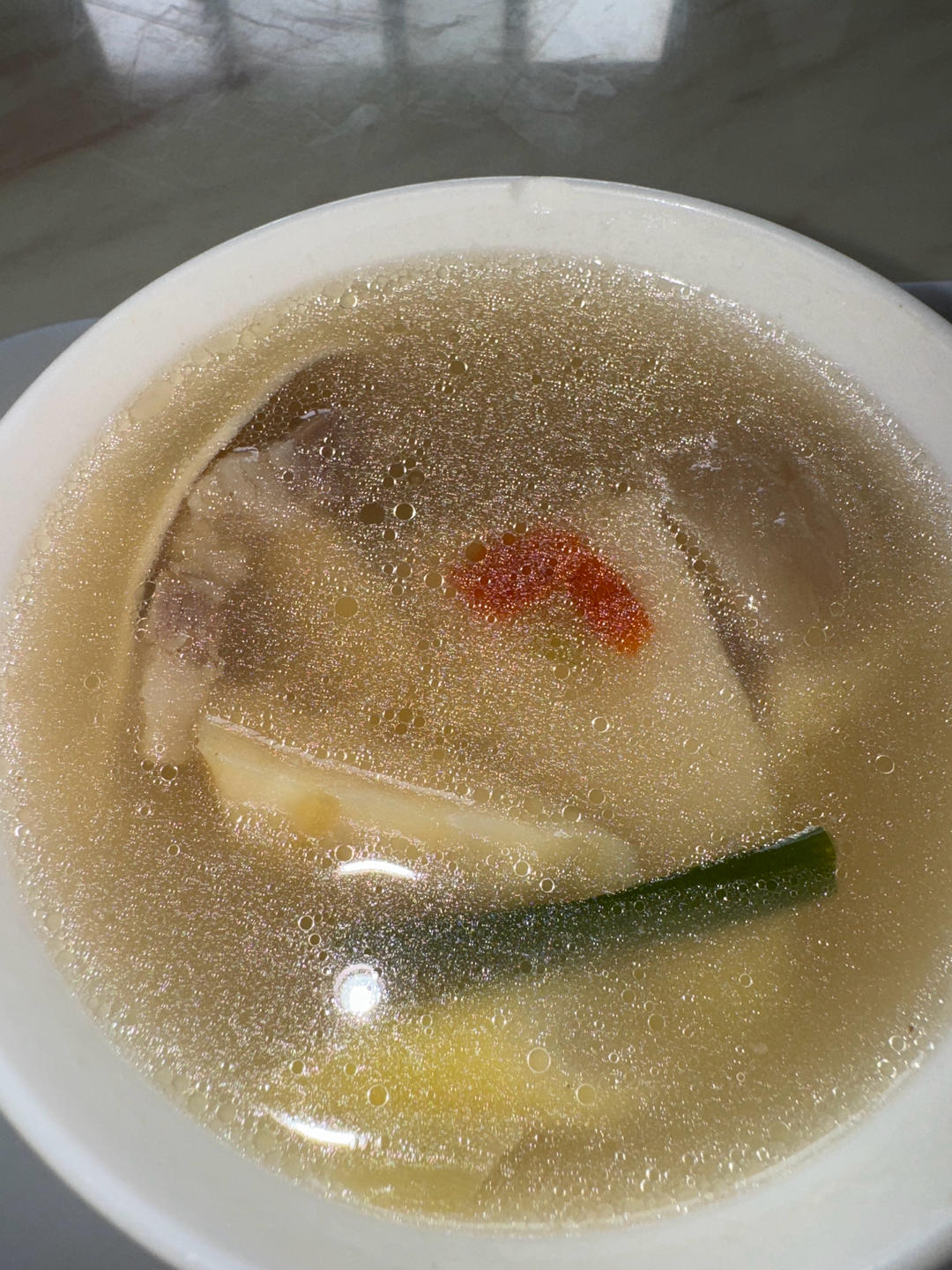 腌笃鲜.咸肉炖春笋