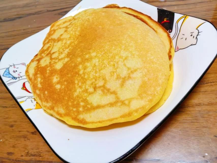玉米面松饼，早起5分钟搞定，又软又健康