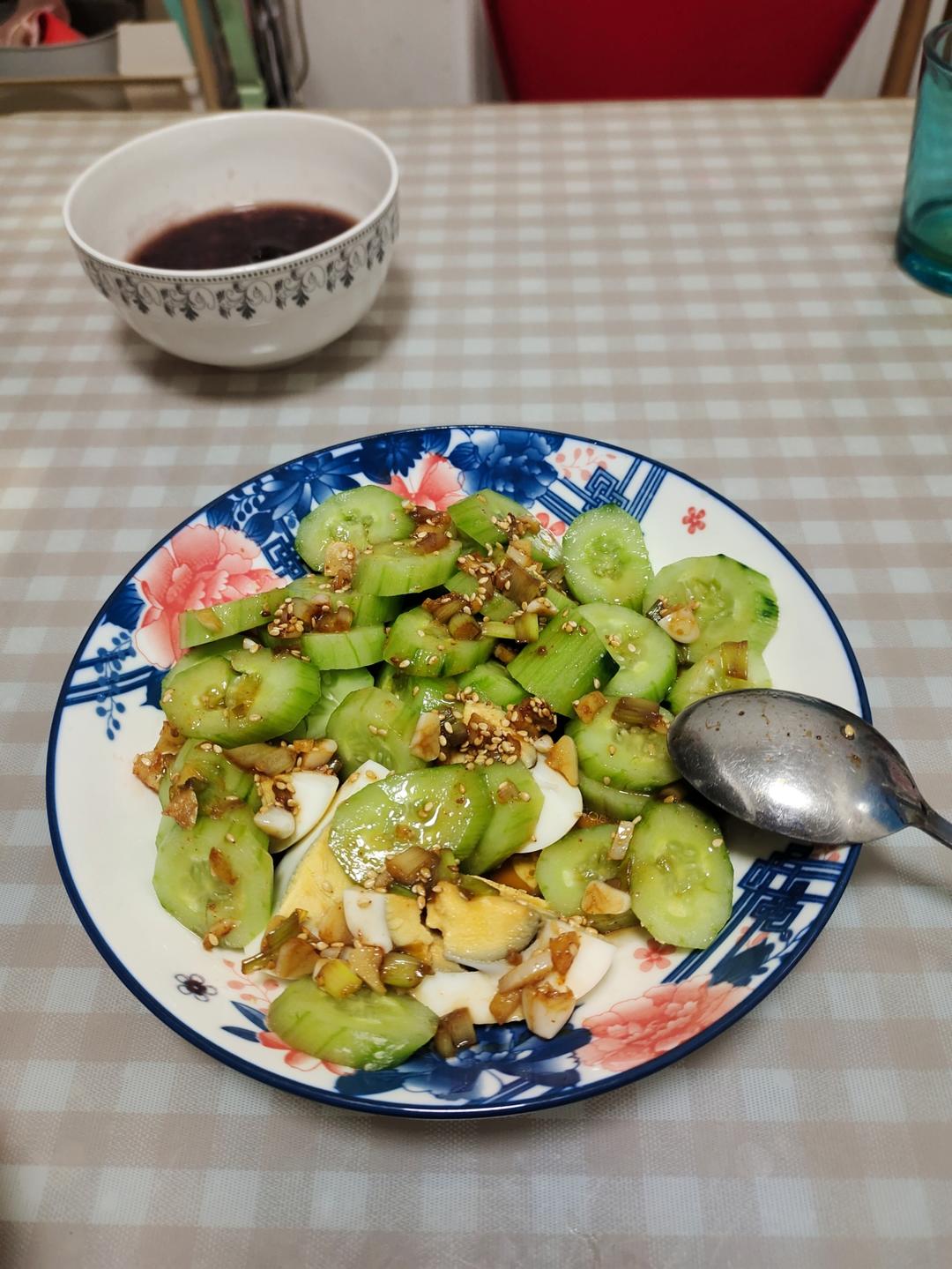 🌈酸酸辣辣巨开胃～超过瘾的凉拌黄瓜