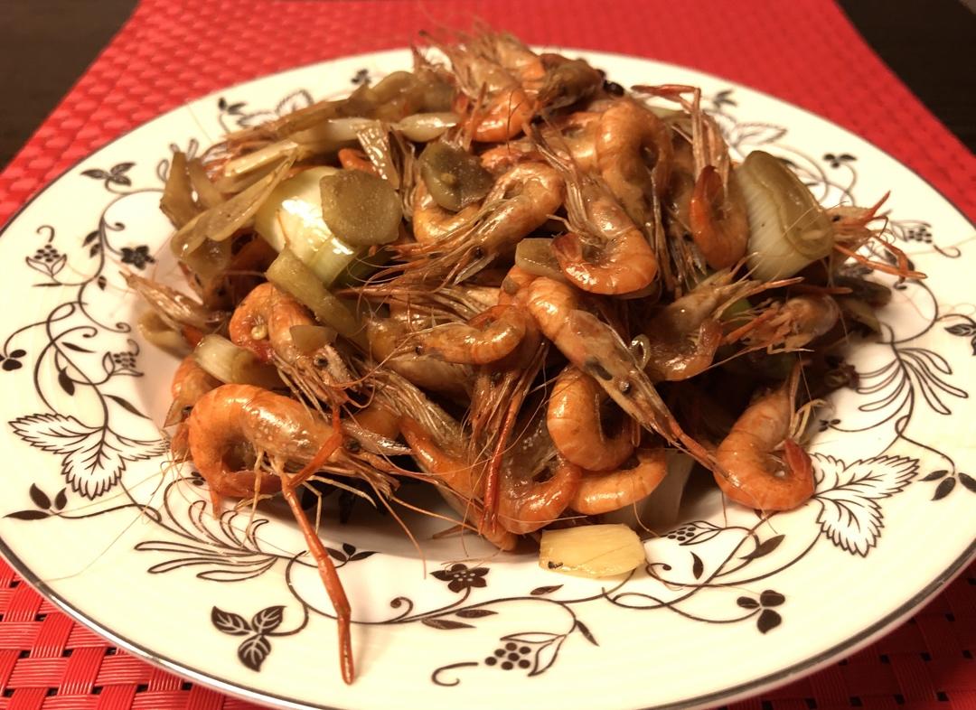 爆炒小河虾