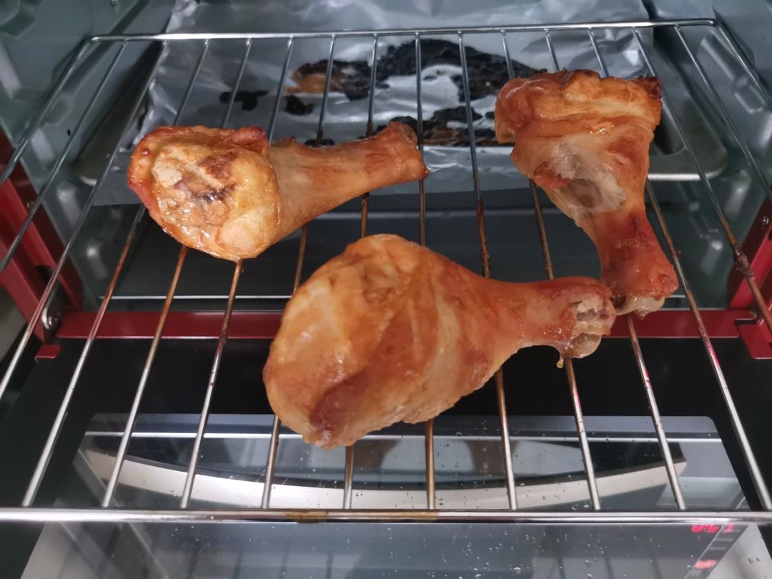 快手简单到爆的烤鸡腿(脆皮的呦)