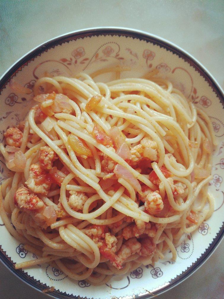 低卡好吃不胖的番茄虾仁意面‼️茄汁浓郁巨美味