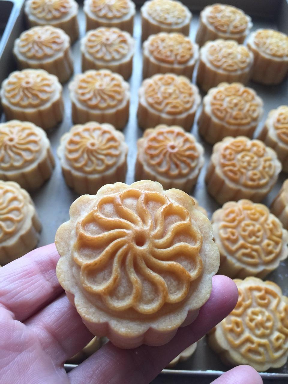 金沙奶黄月饼