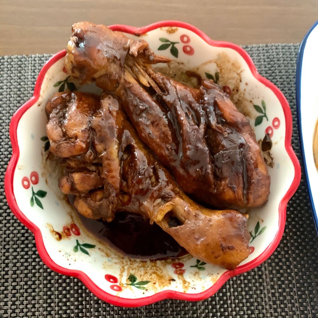 电饭锅酱鸡腿（出自微博：深夜放毒少女）