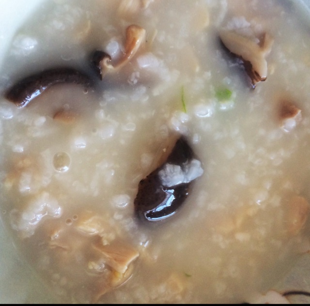 香菇滑鸡粥