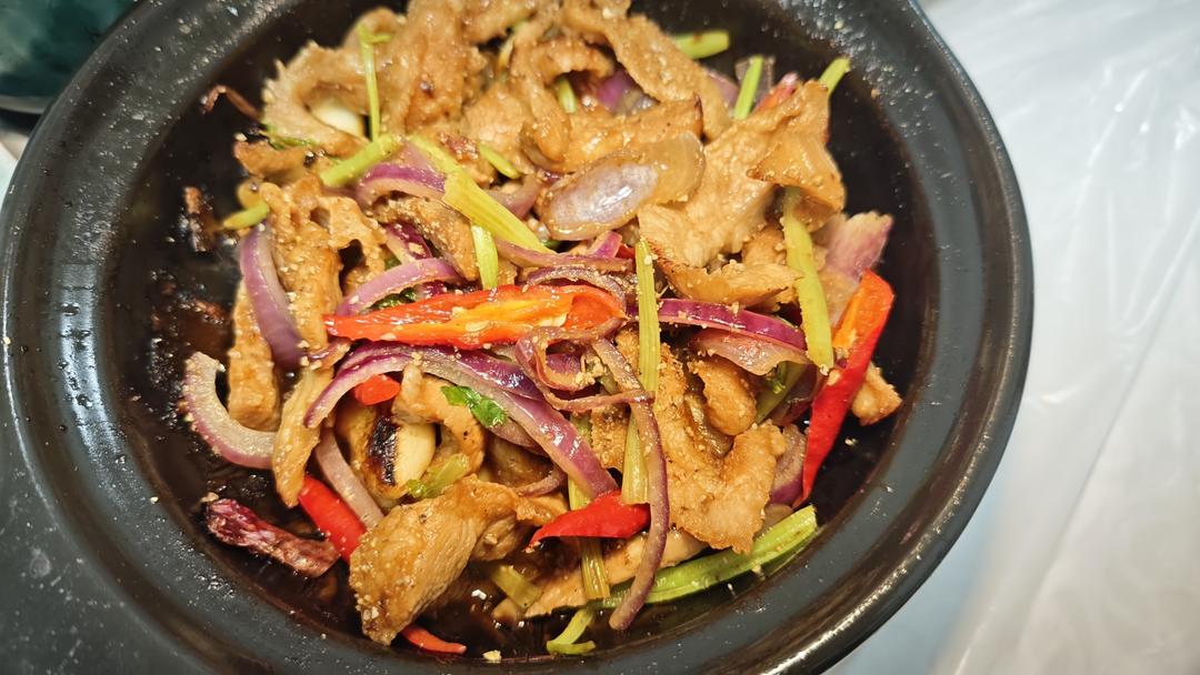 生焗猪颈肉