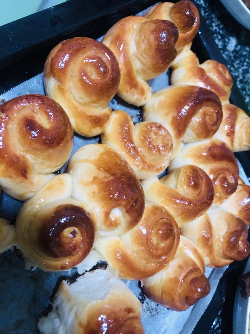 脆底蜂蜜小面包