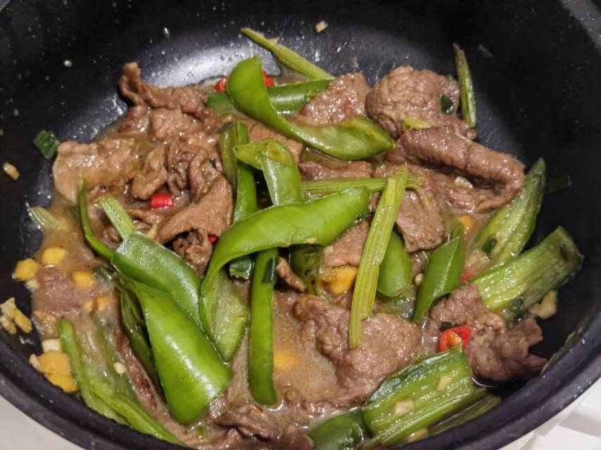 ㊙️家常菜‼️芹菜小炒牛肉‼️牛肉超级嫩滑哟