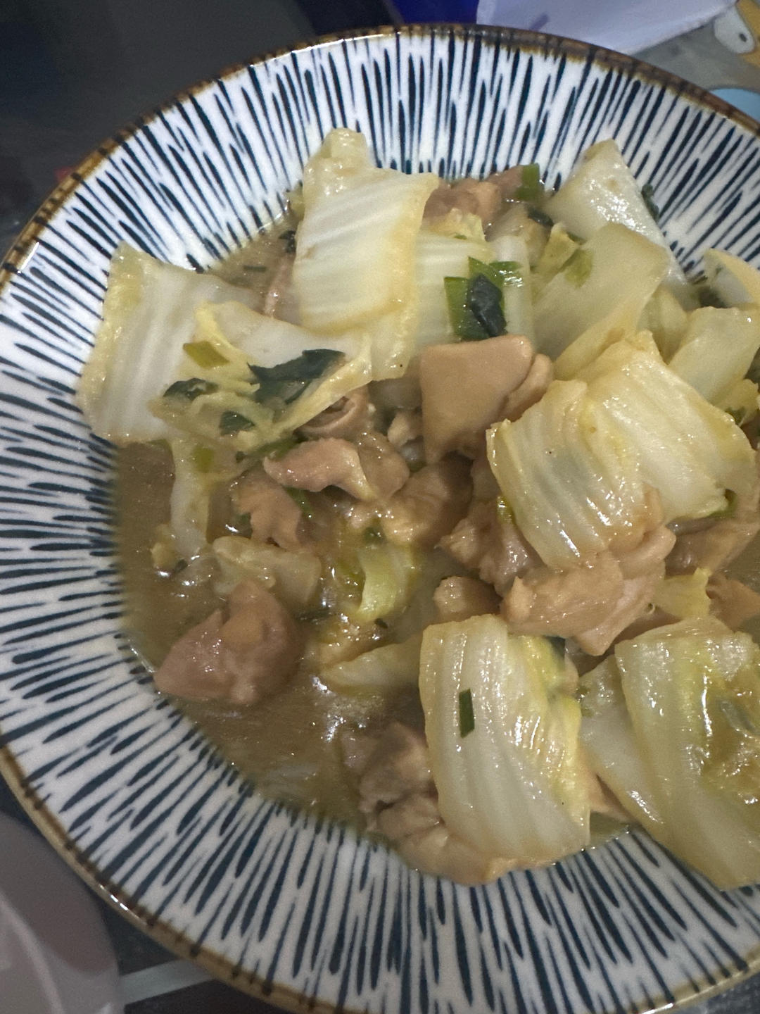 求你们都去做这个不加一滴水的娃娃菜焖鸡腿肉！！