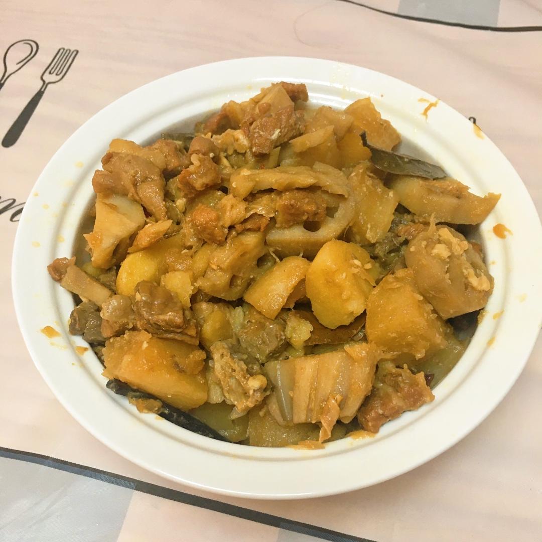 萝卜牛腩煲