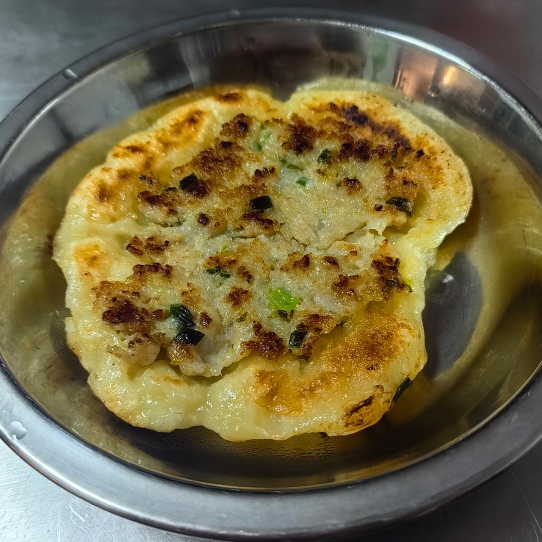 发面葱花肉饼～最好吃的早餐饼