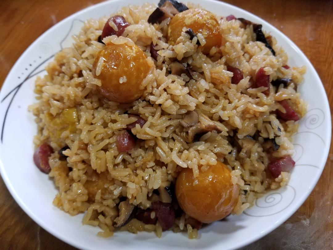 腊肠炒饭（焖饭）
