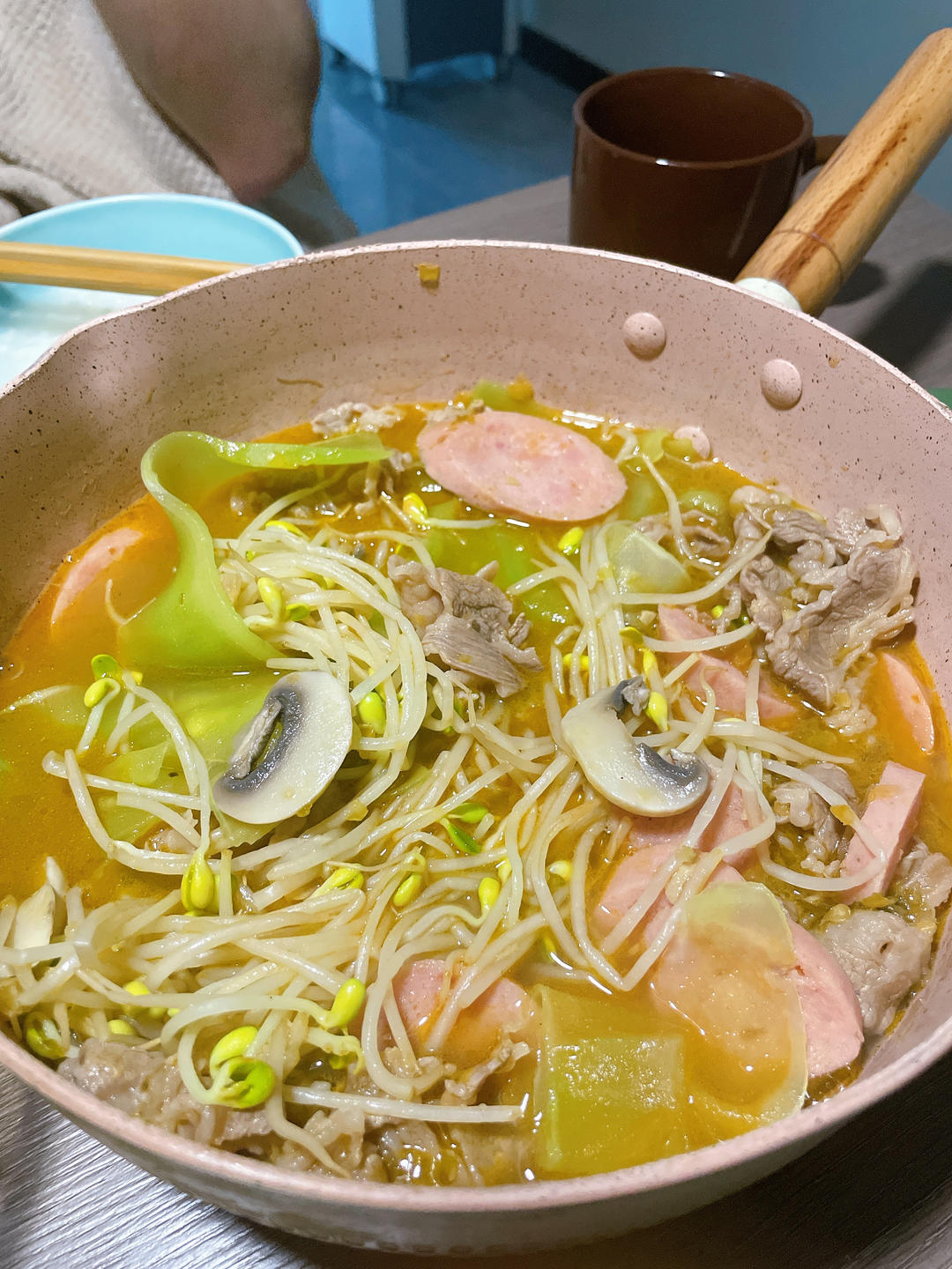 酸汤肥牛