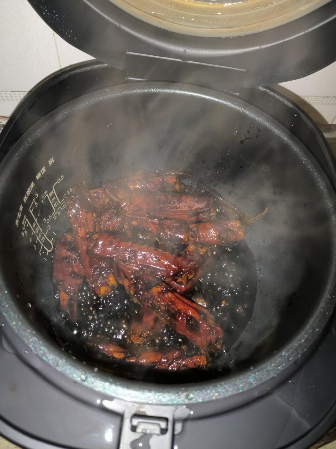 自制周黑鸭卤鸭翅鸭锁骨甜辣