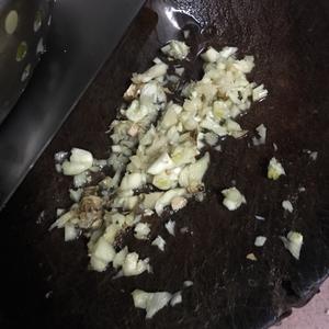 奶香咖喱花菜的做法 步骤3