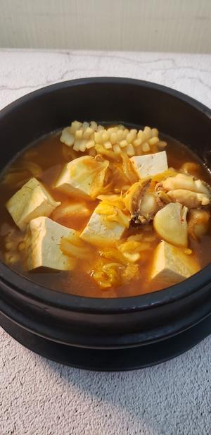 韩式海鲜泡菜汤的做法 步骤5