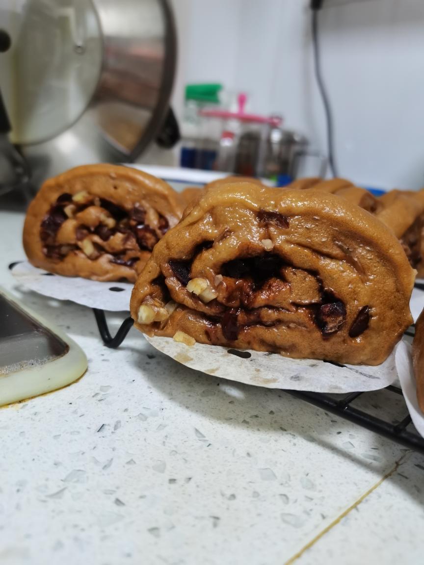【红糖核桃枣馒头】的做法