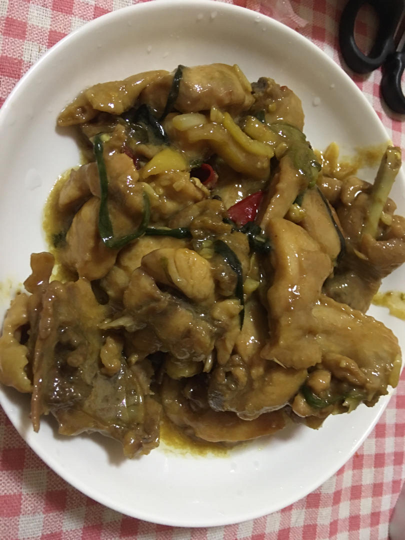爆好吃的葱香油焖鸡