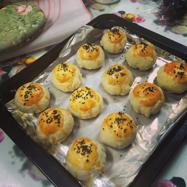自制栗蓉蛋黄酥