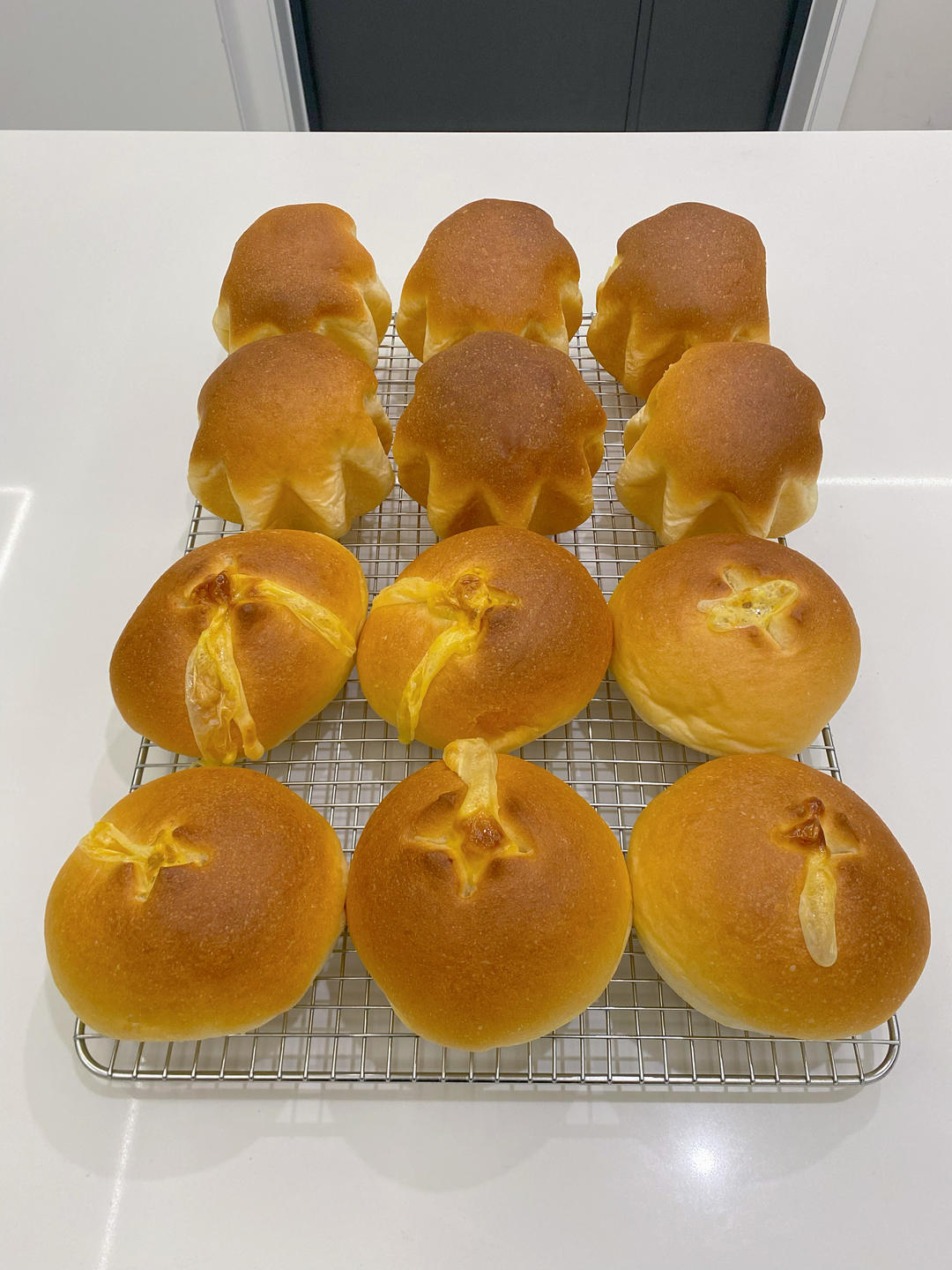 鲜嫩多汁！这个猪扒包好吃哭了，出炉被抢光