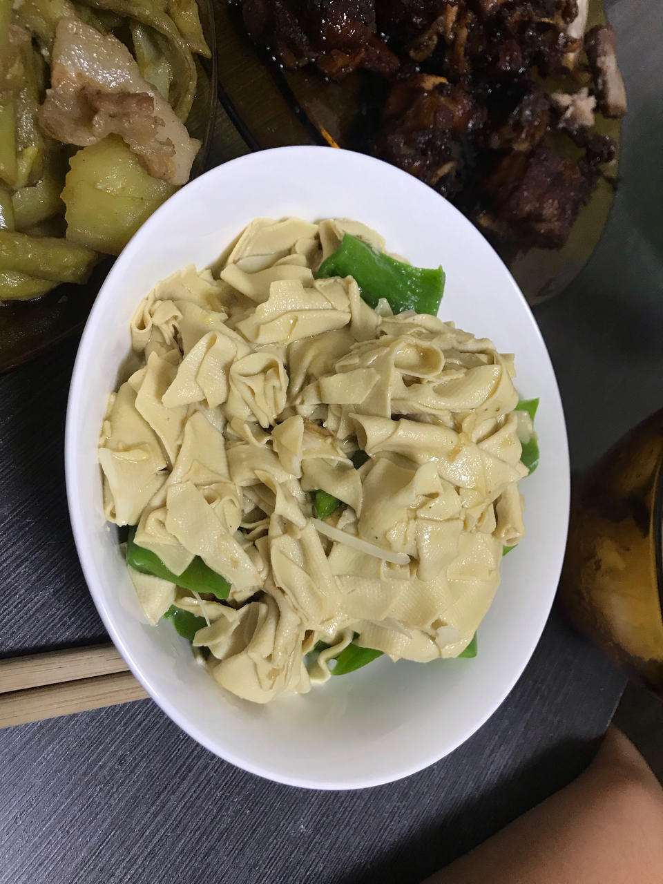 尖椒干豆腐