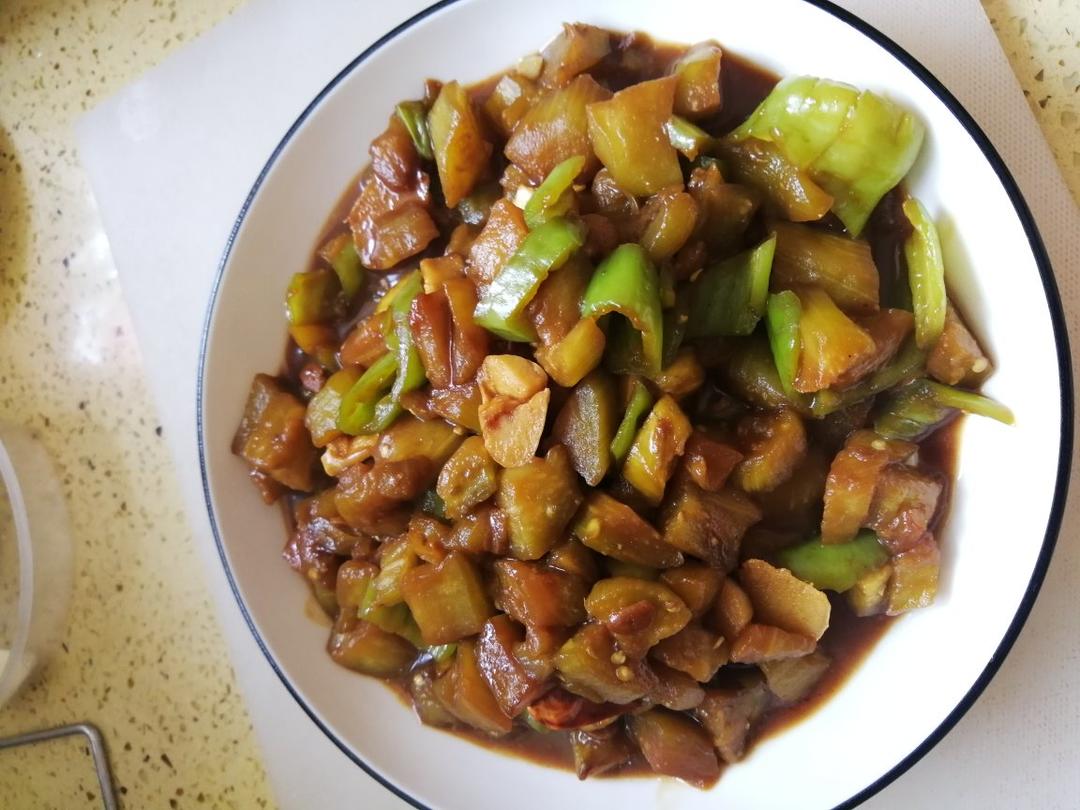 超级下饭的红烧茄子