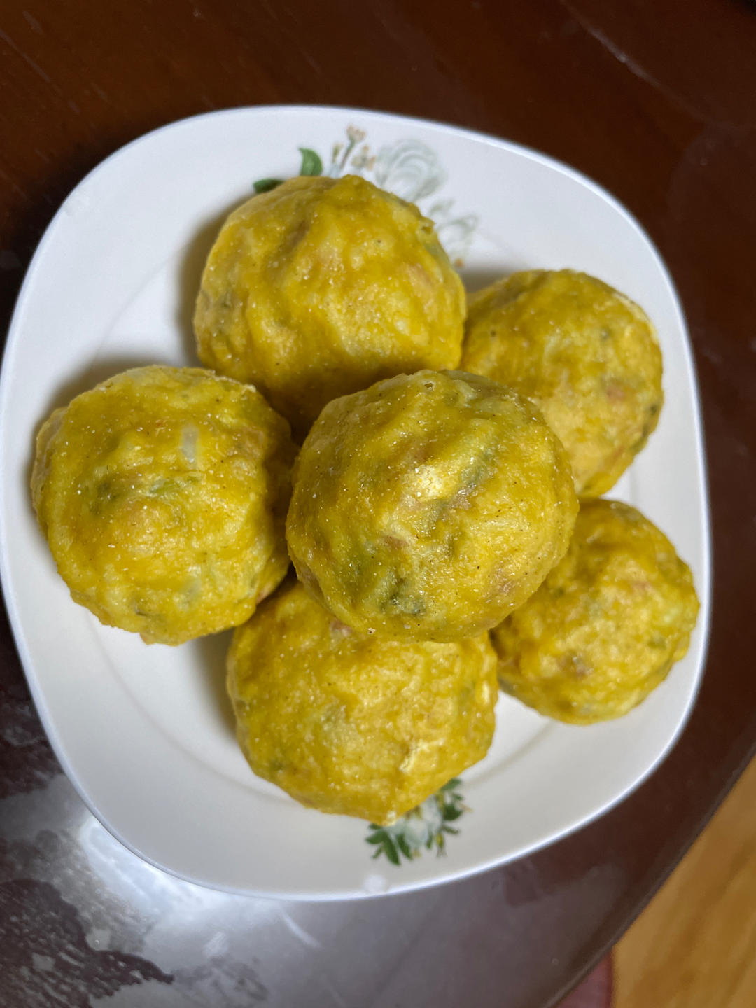 白萝卜菜团子