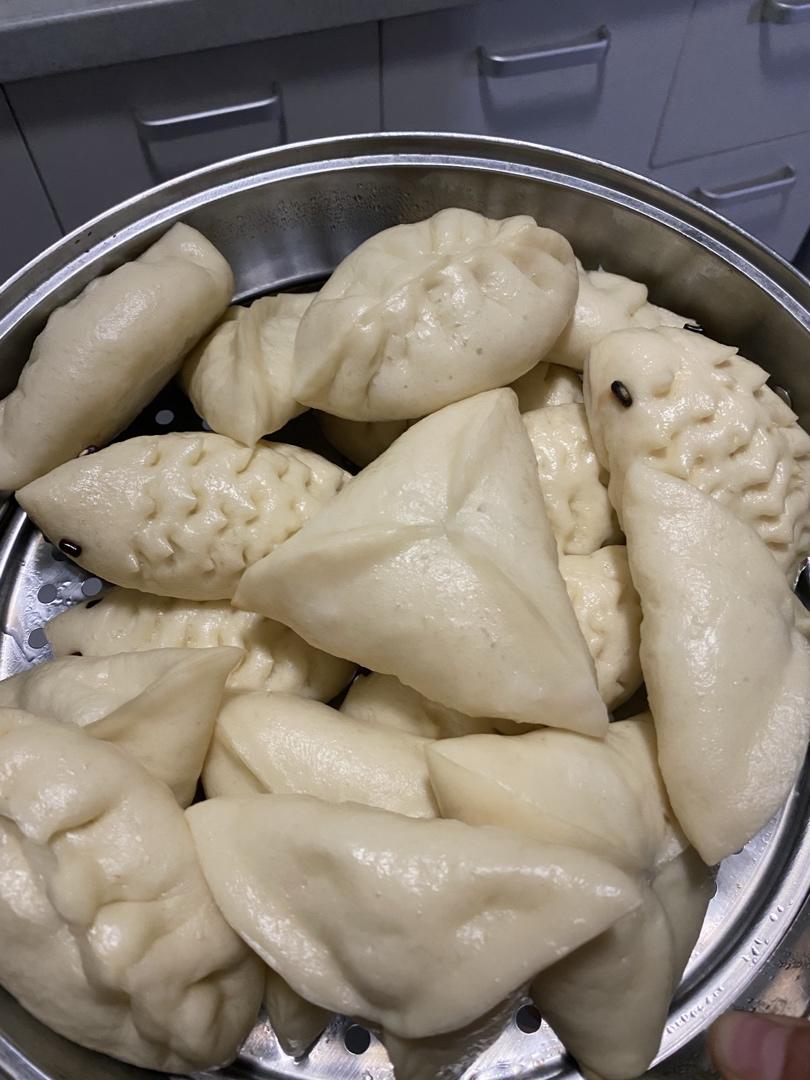 秋叶奶黄包