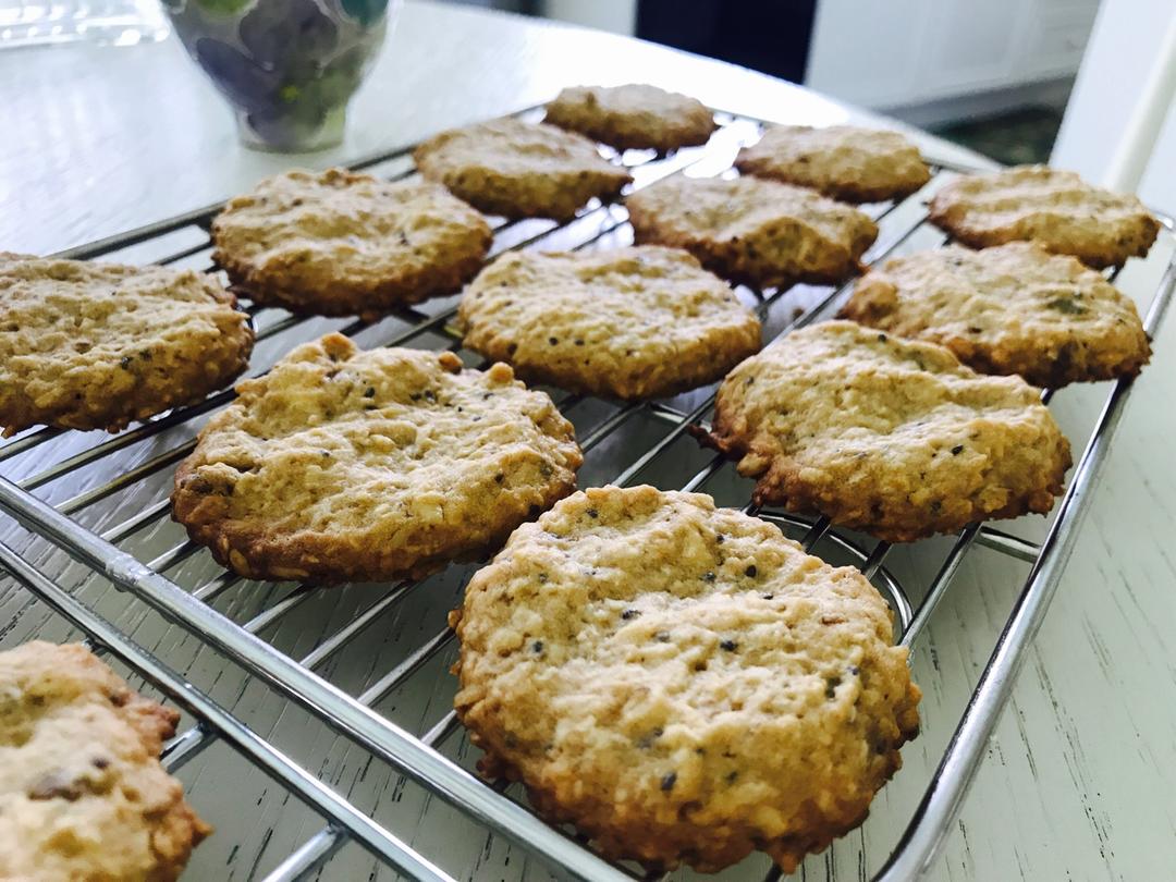 黑芝麻燕麦高纤饼干（无添加，另含植物油减脂配方）