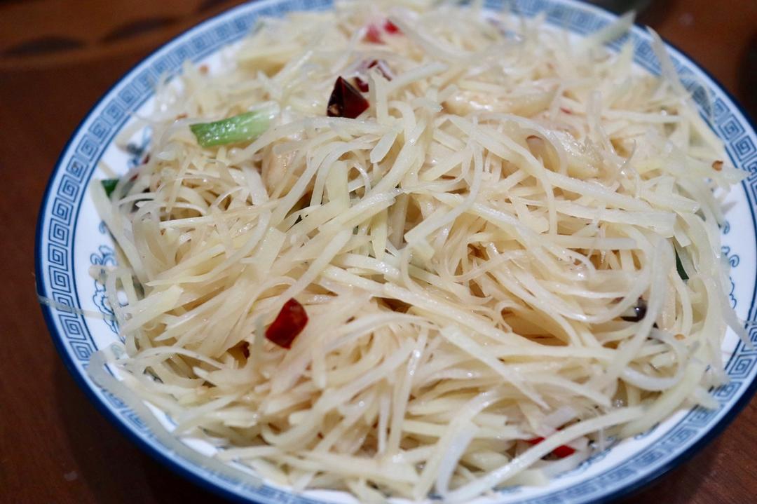 酸辣土豆丝 Shredded Potato