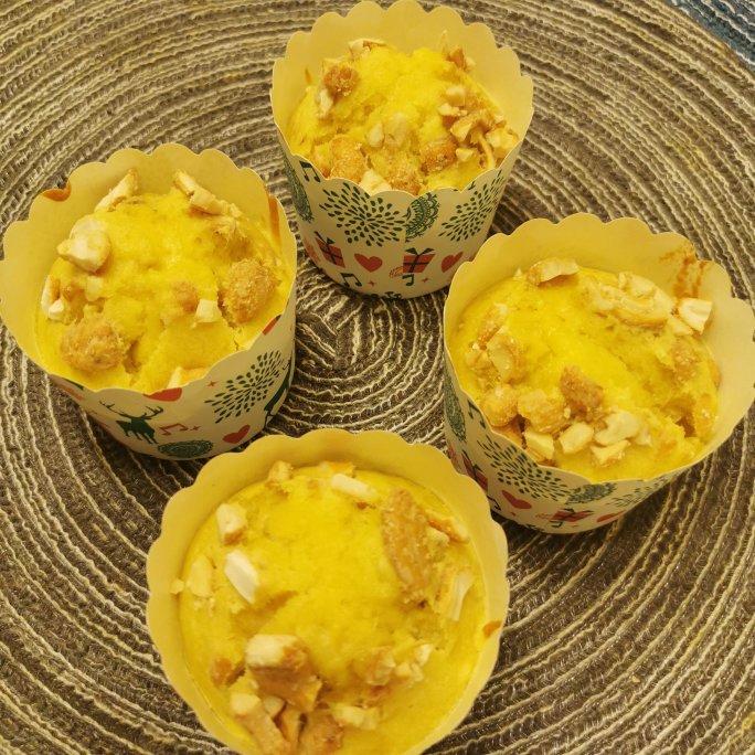 只需搅拌入烤箱的香蕉麦芬