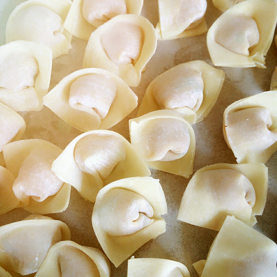 元宝馄饨的包法