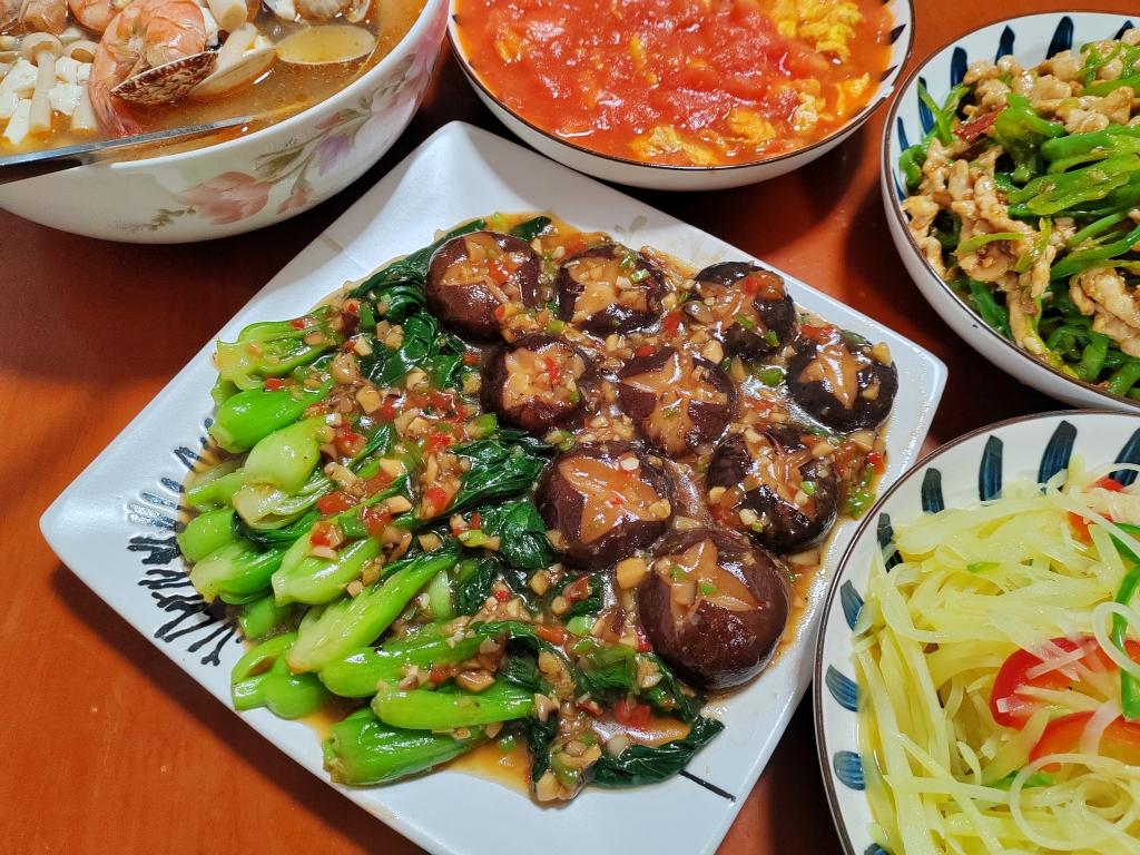 蚝油香菇小油菜