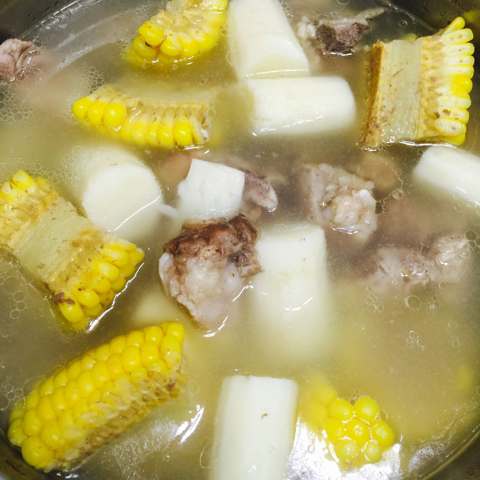 玉米排骨汤