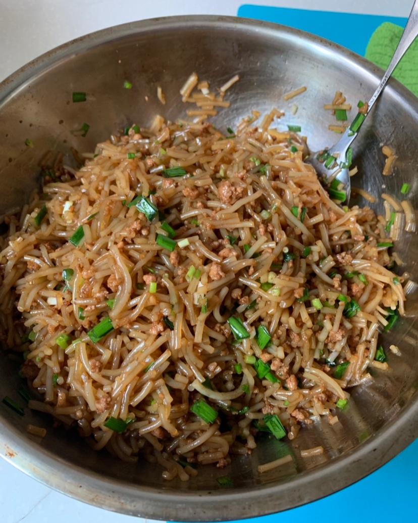 皮薄馅儿大的粉丝肉末包子（馅料做法）