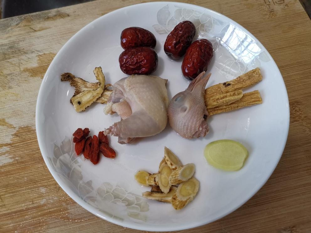 滋补鸽子汤