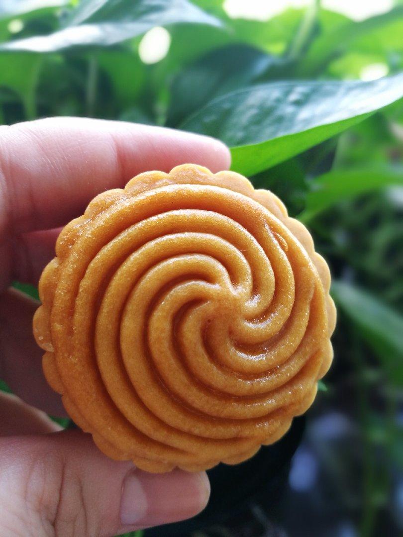 金沙奶黄月饼
