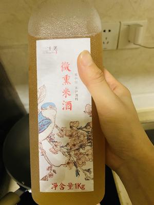 莞小厨🍽-冬季热饮姜丝米酒的做法 步骤1