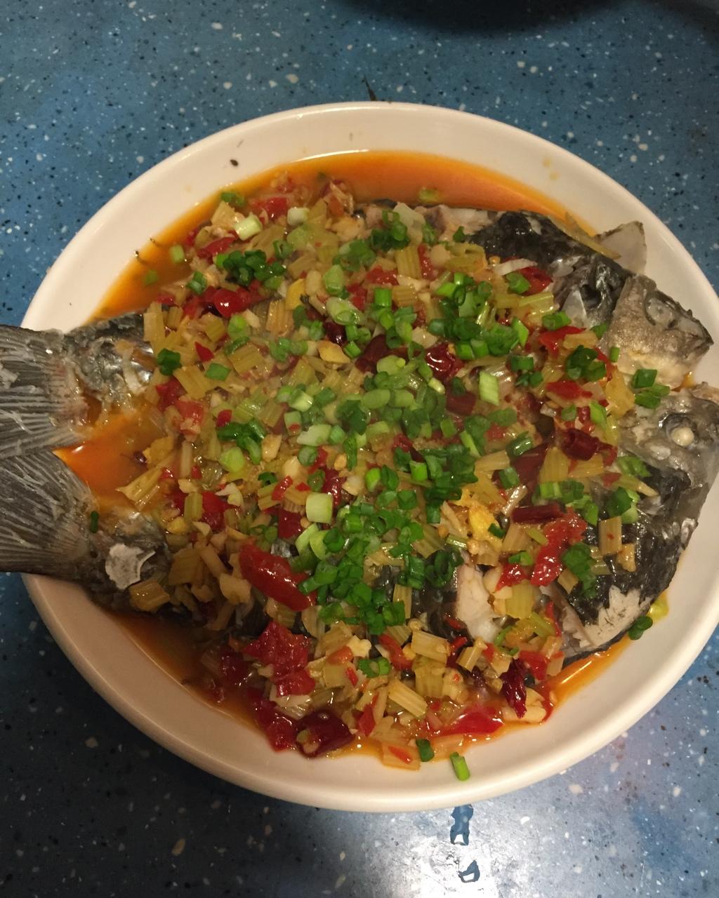 红烧鲫鱼