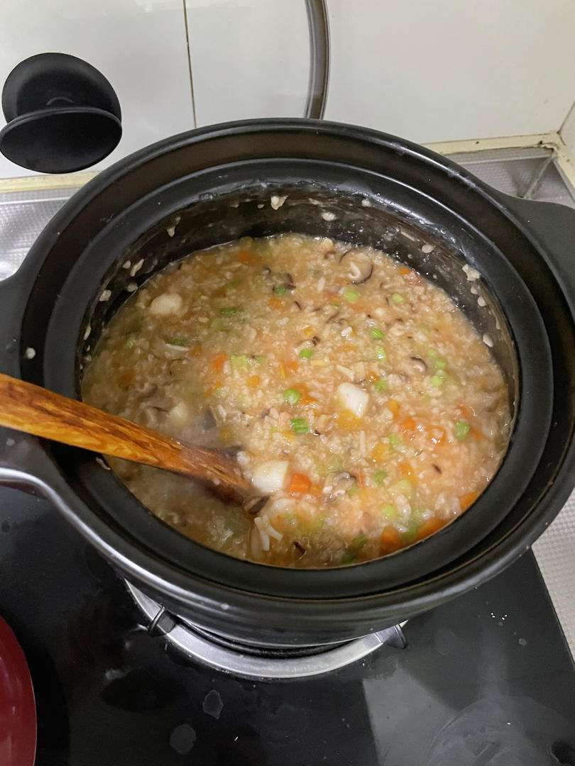 又鲜美的海鲜粥🦐超级软糯满足的早餐